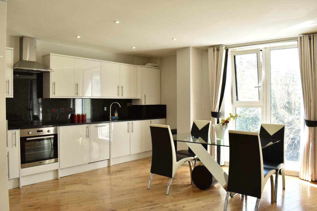 Chelsea Bridge apartamentos Londres Exterior foto